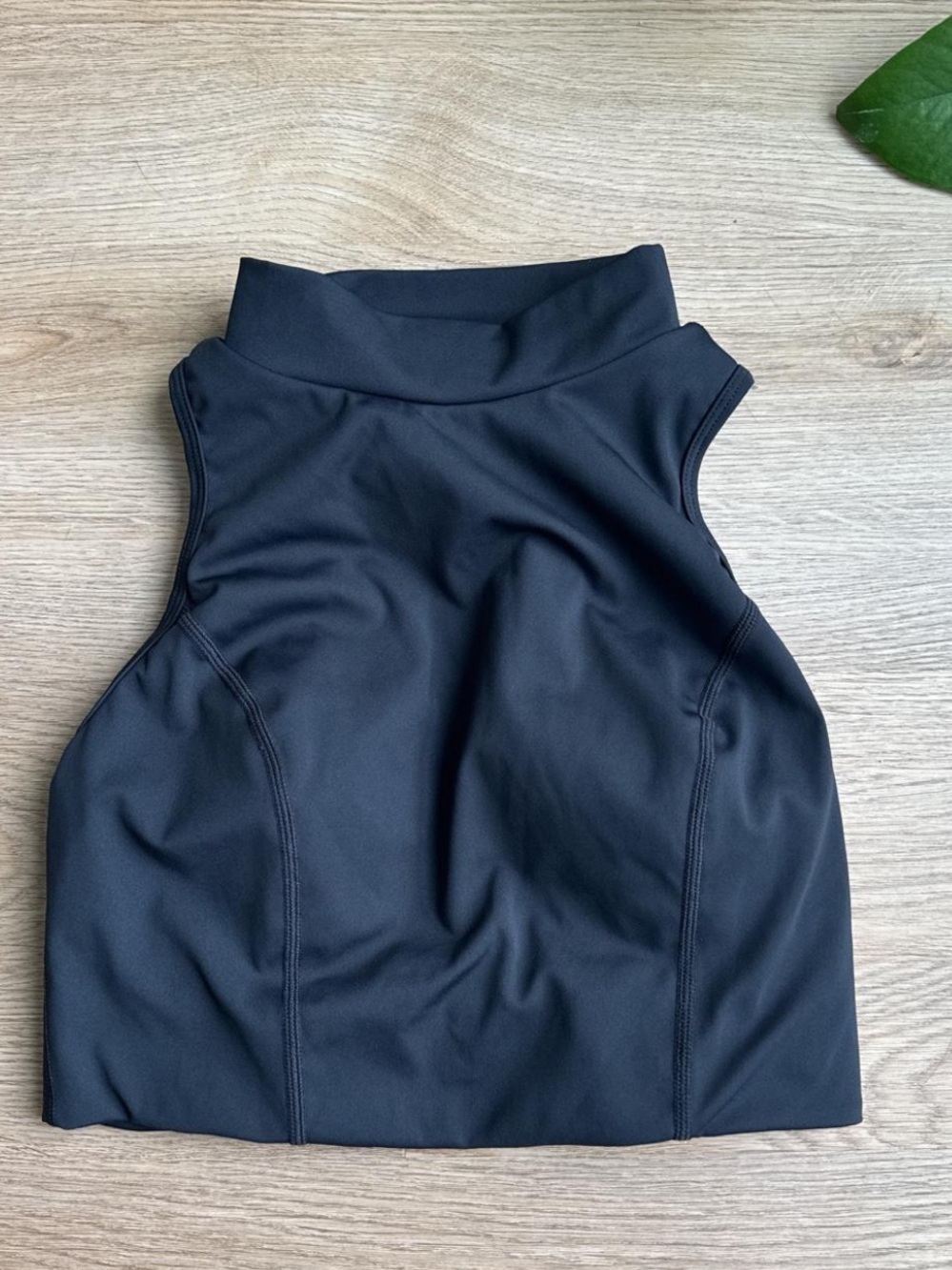 Sleeveless Mock Neck Crop Top - Black